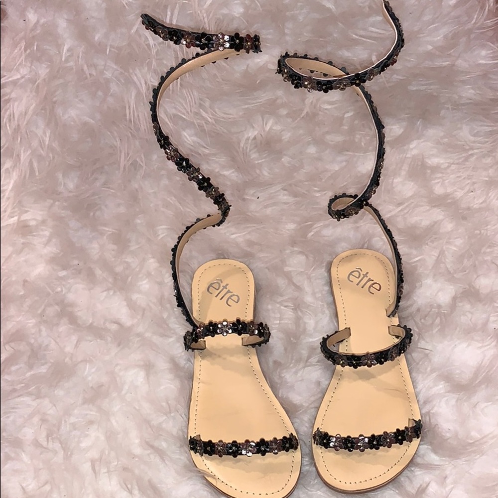 Être flower gladiator sandals